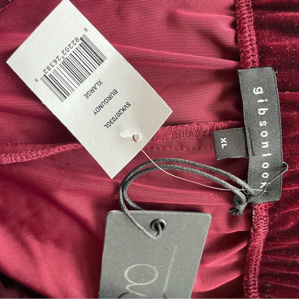 NWT Gibson Look Burgundy Velvet Shorts XL